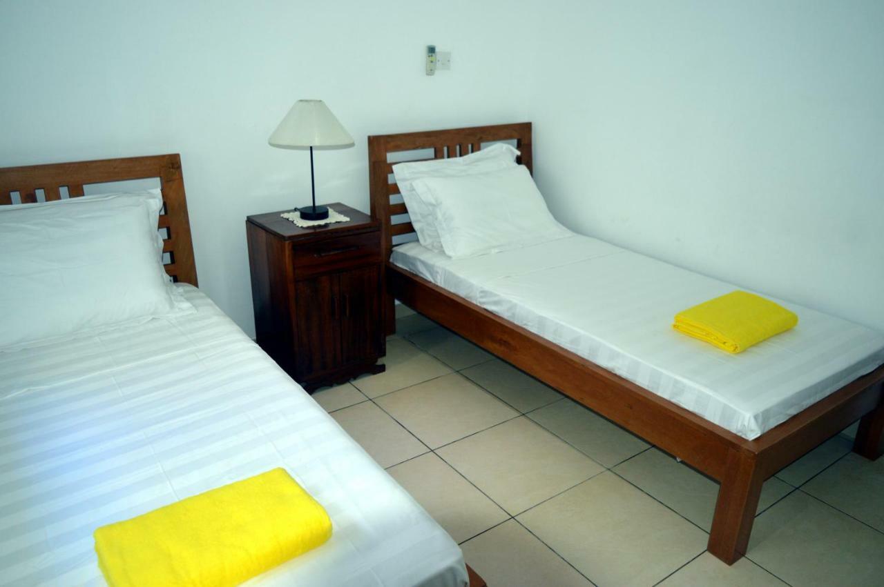 Sundown Beach Villa Glacis  Exterior foto